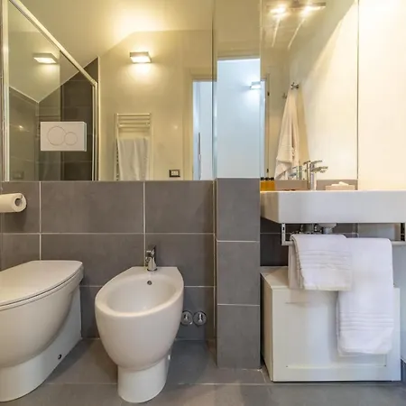 Bright Santa Croce Apartament Florencja