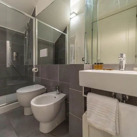 Bright Santa Croce Apartman